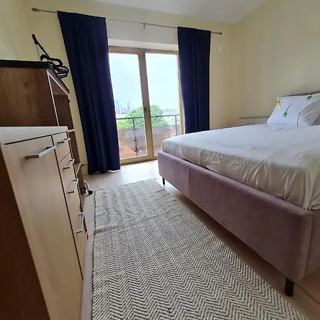 Cozy One Bedroom In Center * Talin