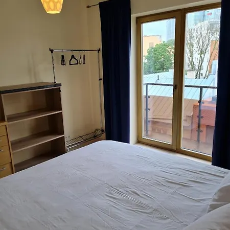 Cozy One Bedroom In Center 탈린